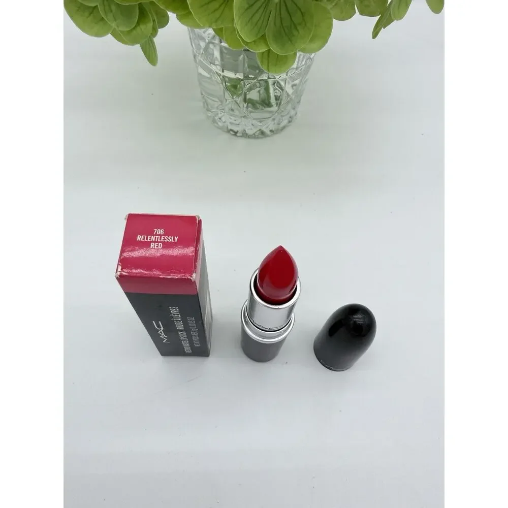 MAC Retro Matte Lipstick - 706 RELENTLESSLY RED - .10 Oz/3g. New in Box